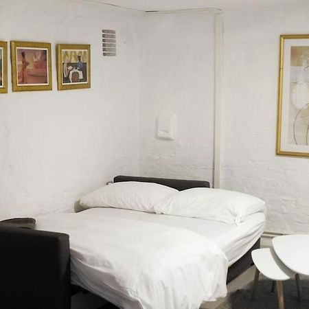 Central, Cozy & Beautiful Designed 2-Rooms Apt. Near River Berlin Zewnętrze zdjęcie